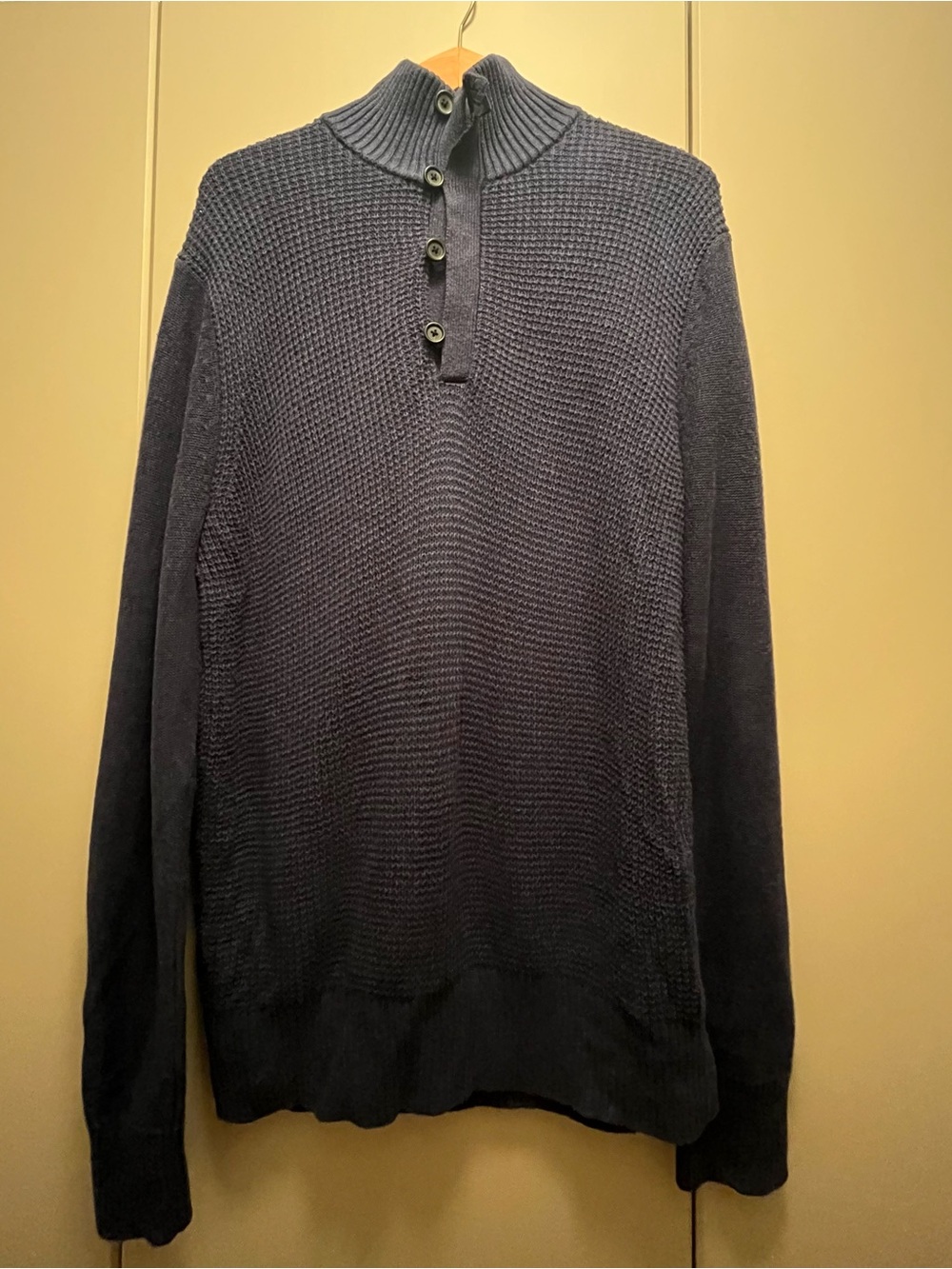 Banana Republic Men's Navy Textured Zip-Front Sweater